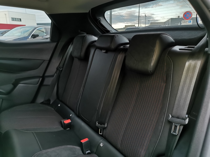 Image DS DS 3 Performance Line + 1.5 BlueHDI 130 ch BVA8 Régulateur/Limiteur Bluetooth Gps Caméra Clim auto  