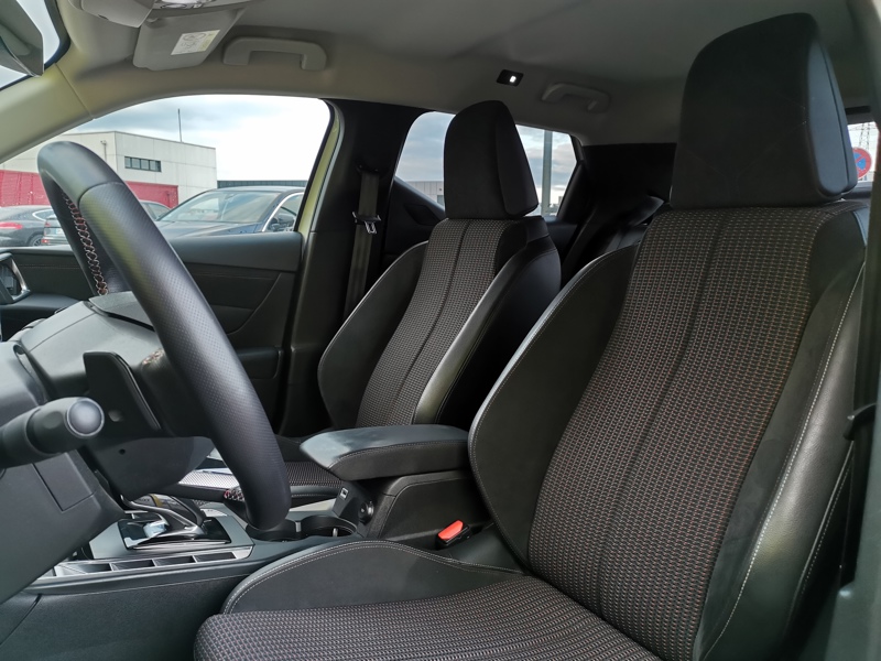 Image DS DS 3 Performance Line + 1.5 BlueHDI 130 ch BVA8 Régulateur/Limiteur Bluetooth Gps Caméra Clim auto  