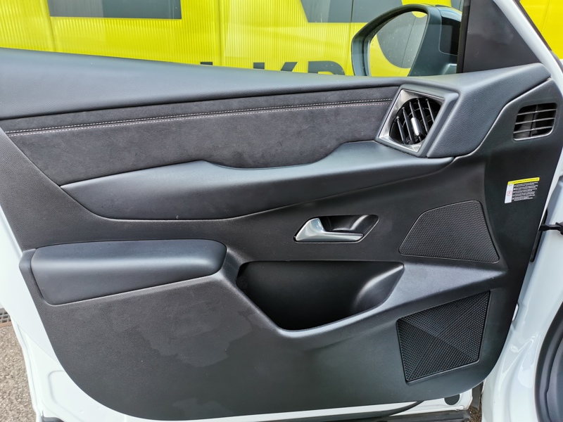 Image DS DS 3 Performance Line + 1.5 BlueHDI 130 ch BVA8 Régulateur/Limiteur Bluetooth Gps Caméra Clim auto  