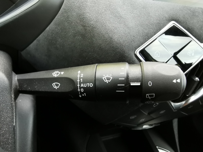 Image DS DS 3 Performance Line + 1.5 BlueHDI 130 ch BVA8 Régulateur/Limiteur Bluetooth Gps Caméra Clim auto  