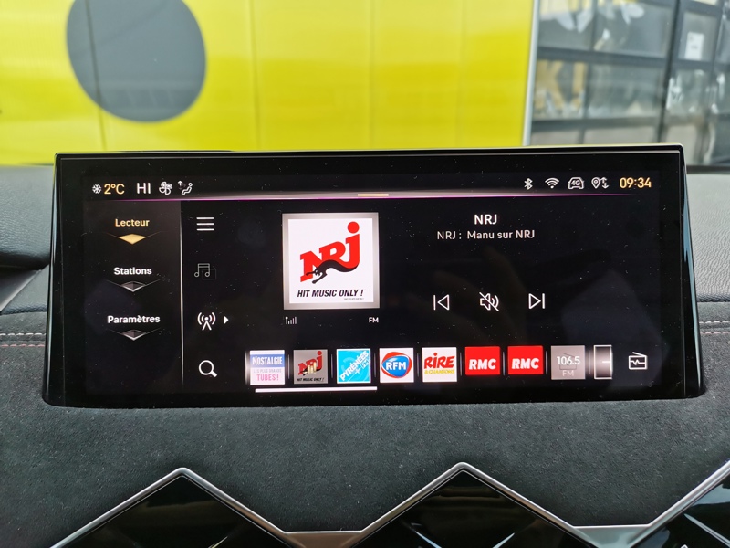 Image DS DS 3 Performance Line + 1.5 BlueHDI 130 ch BVA8 Régulateur/Limiteur Bluetooth Gps Caméra Clim auto  