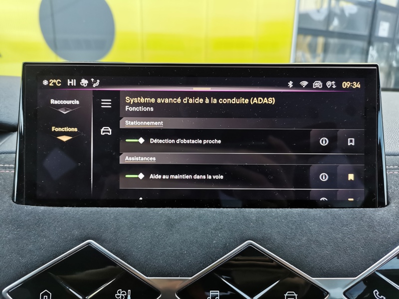 Image DS DS 3 Performance Line + 1.5 BlueHDI 130 ch BVA8 Régulateur/Limiteur Bluetooth Gps Caméra Clim auto  