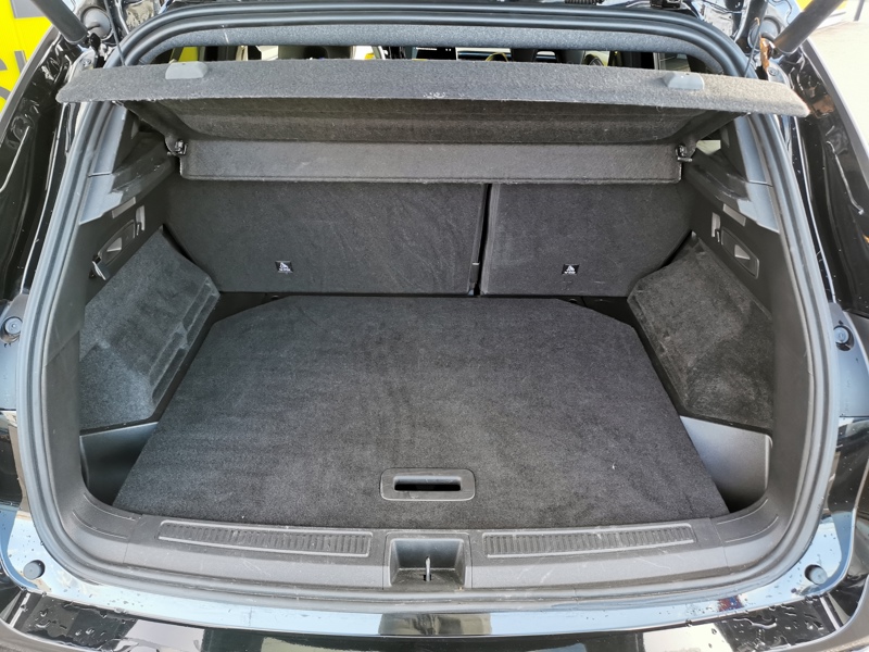 Image Renault AUSTRAL Iconic Esprit Alpine 1.2 E-Tech 200 ch EDC15 Siège chauffant Volant chauffant Coffre électrique Appl