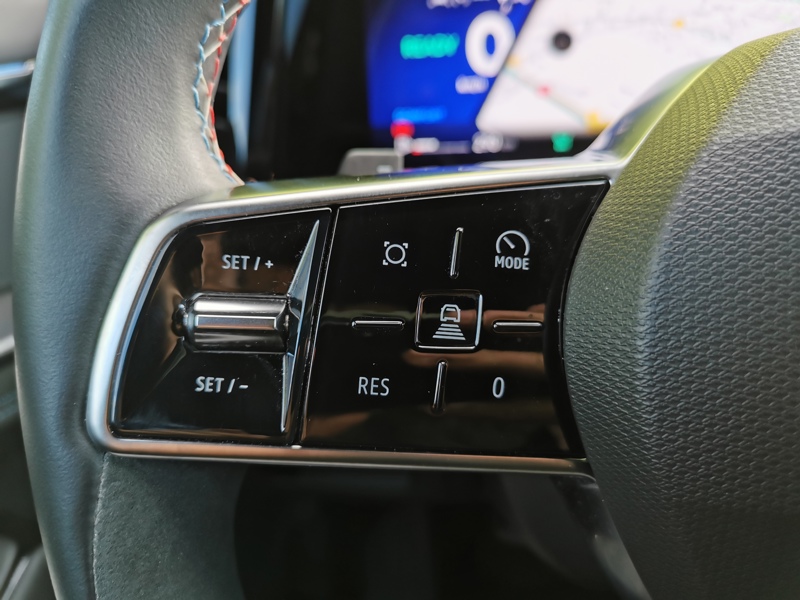 Image Renault AUSTRAL Iconic Esprit Alpine 1.2 E-Tech 200 ch EDC15 Siège chauffant Volant chauffant Coffre électrique Appl