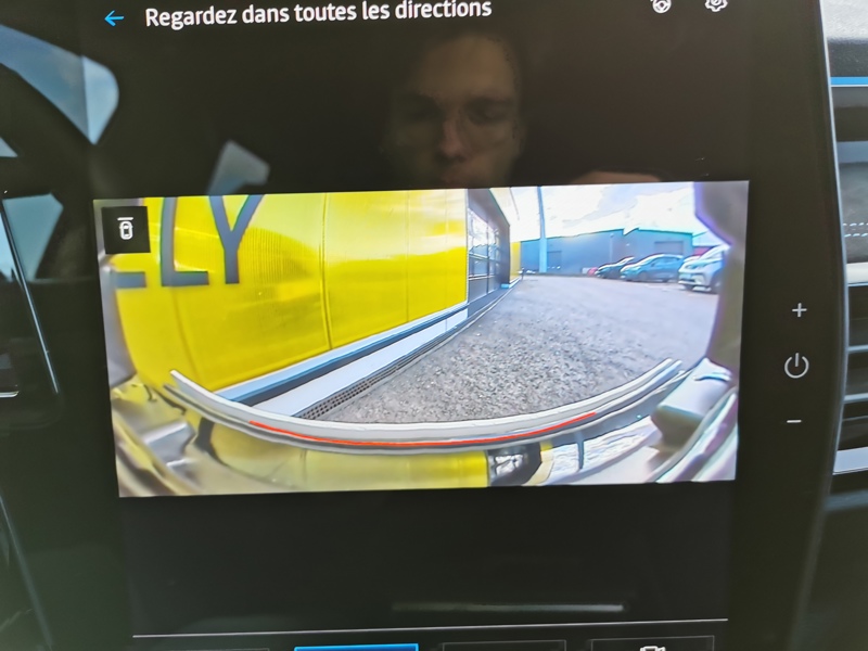 Image Renault AUSTRAL Iconic Esprit Alpine 1.2 E-Tech 200 ch EDC15 Siège chauffant Volant chauffant Coffre électrique Appl