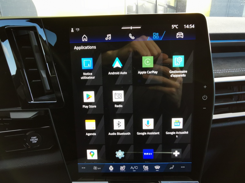 Image Renault AUSTRAL Iconic Esprit Alpine 1.2 E-Tech 200 ch EDC15 Siège chauffant Volant chauffant Coffre électrique Appl