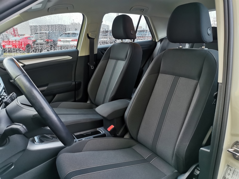 Image Volkswagen T-ROC Life Business 2.0 TDI 116 ch BVM6 Clim auto Bi-zone Bluetooth Gps Caméra  