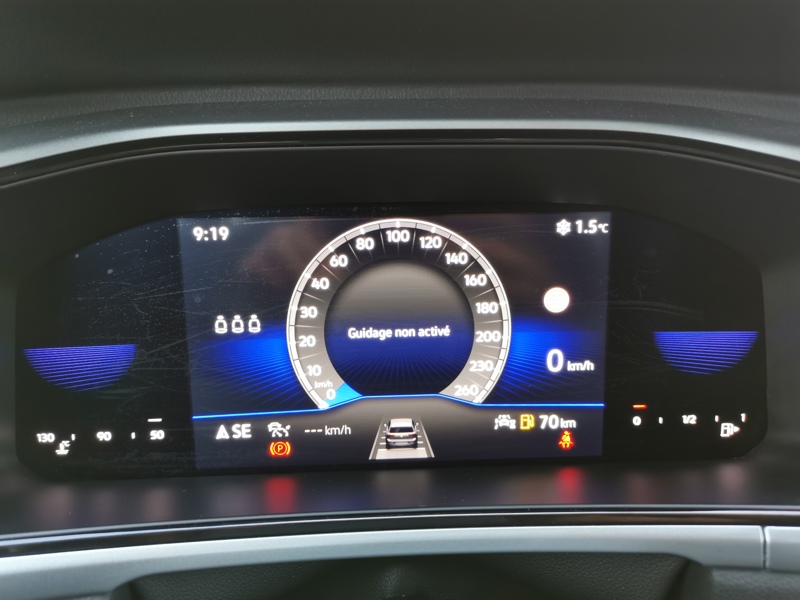 Image Volkswagen T-ROC Life Business 2.0 TDI 116 ch BVM6 Clim auto Bi-zone Bluetooth Gps Caméra  