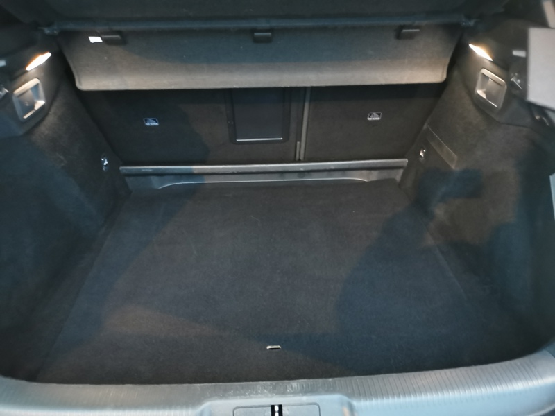 Image DS DS 7 CROSSBACK Performance Line 1.5 BlueHDI 130 ch BVA8 Régulateur/Limiteur Bluetooth Gps Caméra Feux auto  