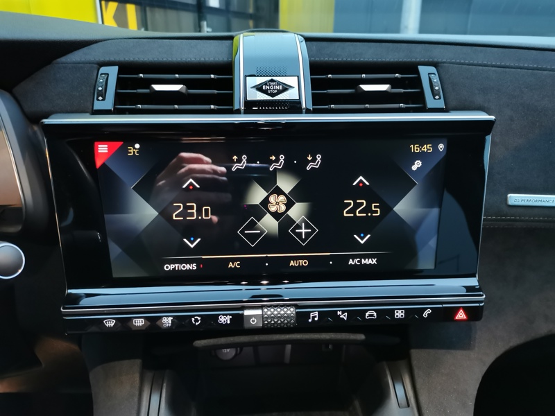 Image DS DS 7 CROSSBACK Performance Line 1.5 BlueHDI 130 ch BVA8 Régulateur/Limiteur Bluetooth Gps Caméra Feux auto  