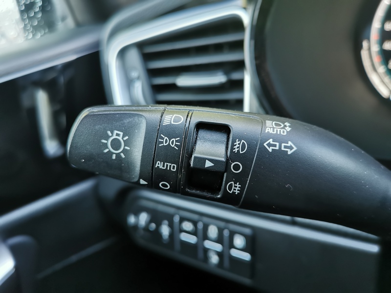 Image Kia XCEED Design Plug-in Hybrid 1.6 GDI 140 ch DCT6 Toit ouvrant Caméra Gps Bluetooth Apple Carplay Clim Bi-zo