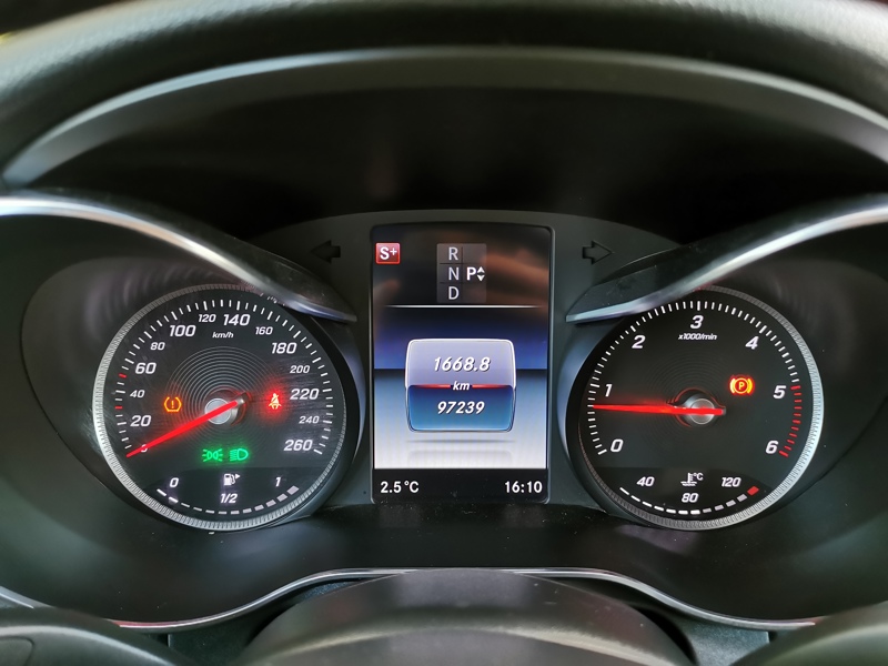 Image Mercedes-Benz CLASSE C BREAK 200 d Break Executive 136 ch BVA Attelage Coffre électrique Siège chauffant Bluetooth Gps Caméra  Po