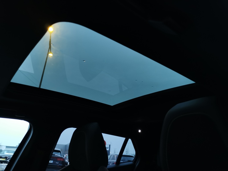 Image Peugeot 2008 GT Pack 1.2 130 ch EAT8 Toit pano Siège chauffant Focal Caméra Gps Bluetooth >Démarrage ss clé 