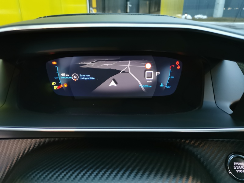 Image Peugeot 2008 GT Pack 1.2 130 ch EAT8 Toit pano Siège chauffant Focal Caméra Gps Bluetooth >Démarrage ss clé 