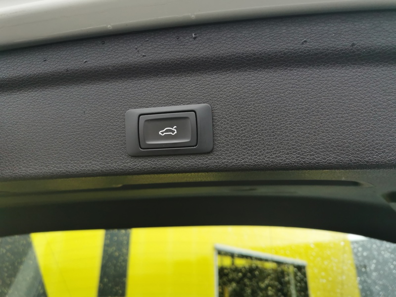 Image Audi Q3 SPORTBACK 35 TDI 2.0 150 ch S-tronic7  Coffre électrique Attelage Caméra Gps Bluetooth Régulateur  