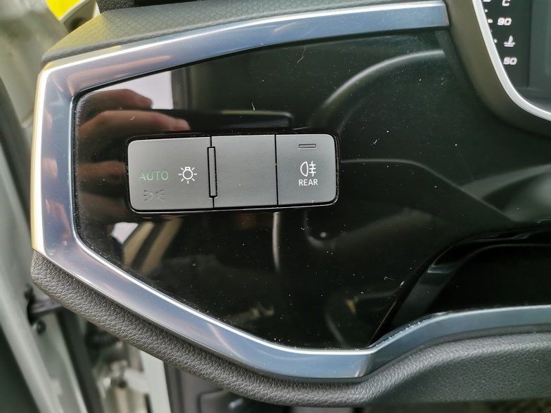 Image Audi Q3 SPORTBACK 35 TDI 2.0 150 ch S-tronic7  Coffre électrique Attelage Caméra Gps Bluetooth Régulateur  