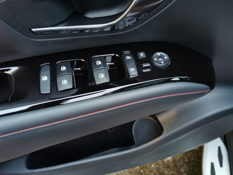 Image Hyundai TUCSON N-Line Executive Plug-In Hybrid 4WD 1.6 T-GDI 265 ch BVA6 Siège électrique à mémoire chauffant/venti