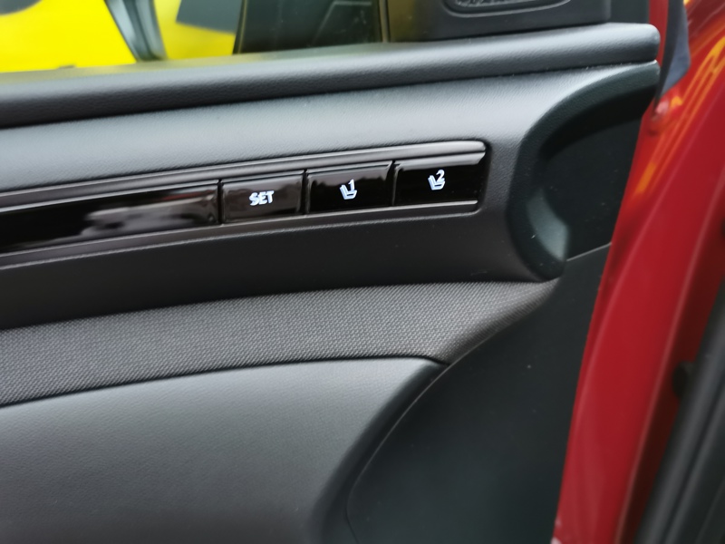 Image Hyundai TUCSON N-Line Executive Plug-In Hybrid 4WD 1.6 T-GDI 265 ch BVA6 Siège électrique à mémoire chauffant/venti