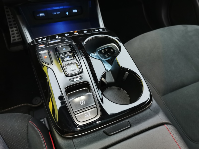 Image Hyundai TUCSON N-Line Executive Plug-In Hybrid 4WD 1.6 T-GDI 265 ch BVA6 Siège électrique à mémoire chauffant/venti