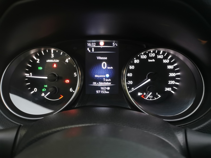 Image Nissan QASHQAI Tekna 1.6 DCI 130 ch BVM6 Toit pano Caméra 360 Siège électrique chauffant Régulateur/Limiteur Blueto