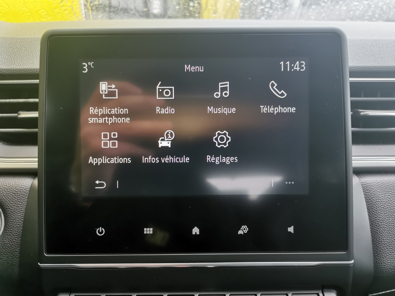 Image RENAULT CAPTUR CAPTUR 1.3 TCE 130CH Intens 1.3 TCE 130 ch BVA7 Bluetooth Radar de stationnement Clim auto Régulateur/Limiteur Feux auto 