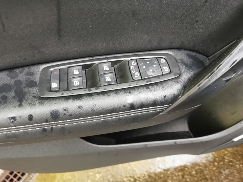 Image Renault MEGANE IV BERLINE 5 PTES. Intens 1.5 DCI 110 ch BVA  Siège chauffant Gps Bluetooth Volant chauffant Caméra Régulateur/Limiteur