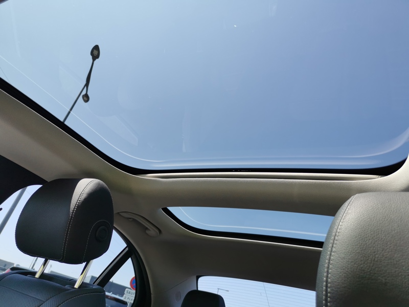 Image Mercedes-Benz 汃獡敳䔠䈠牥楬敮 E 400 4MATIC Fascination 9G-tronic Siège électrique à mémoire chauffant/ventilé Attelage Toit ouvran