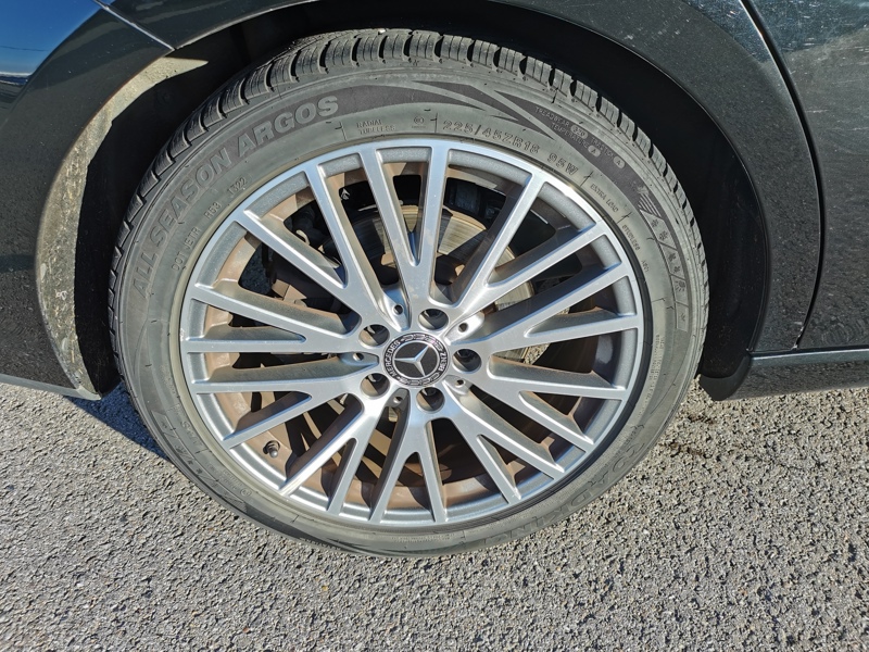 Image Mercedes-Benz 䱃⁁桓潯楴杮䈠慲敫 180 Shooting Brake Progressive Line Coffre électrique Siège chauffant Caméra Gps Bluetooth Clim Bi-z