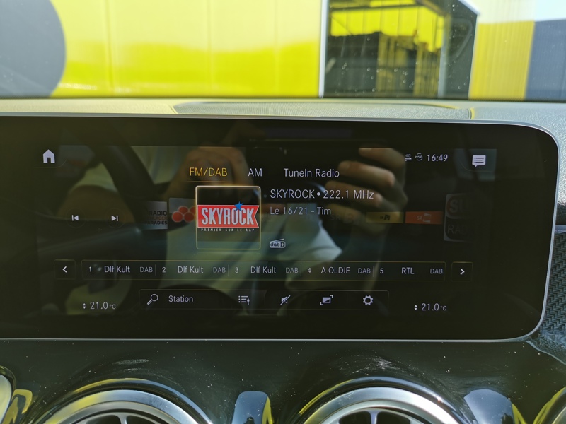 Image Mercedes-Benz 䱇B 200 d AMG Line 8G-DCT TVA Siège électrique à mémoire chauffant Coffre électrique Gps Bluetooth Camér