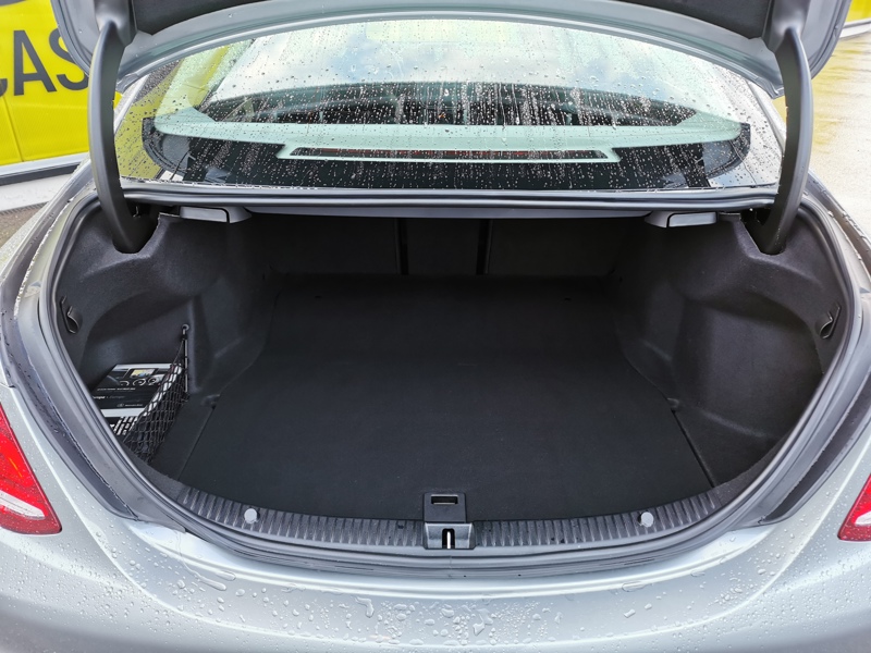 Image Mercedes-Benz CLASSE C BERLINE 220 d BVA 170 ch  Siège électrique à mémoire Bluetooth Gps Feux auto Radar de stationnement  