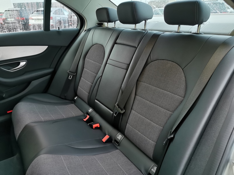 Image Mercedes-Benz CLASSE C BERLINE 220 d BVA 170 ch  Siège électrique à mémoire Bluetooth Gps Feux auto Radar de stationnement  