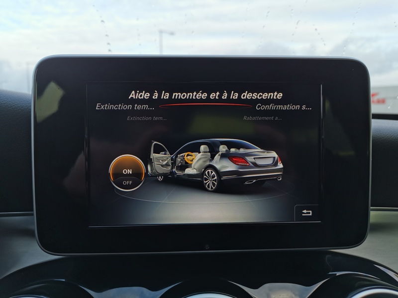 Image Mercedes-Benz CLASSE C BERLINE 220 d BVA 170 ch  Siège électrique à mémoire Bluetooth Gps Feux auto Radar de stationnement  