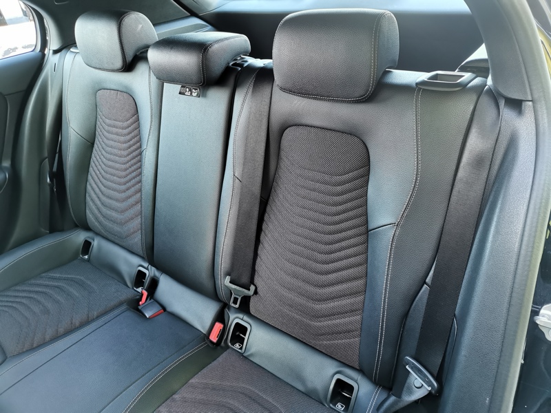 Image Mercedes-Benz CLASSE A 200 d Business Line  Régulateur/Limiteur Toit ouvrant Gps Bluetooth Caméra Clim auto  