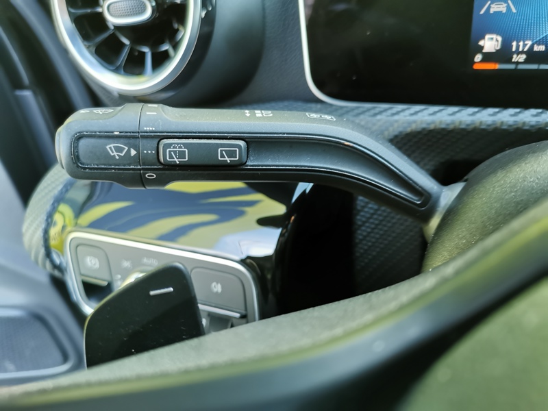 Image Mercedes-Benz CLASSE A 200 d Business Line  Régulateur/Limiteur Toit ouvrant Gps Bluetooth Caméra Clim auto  