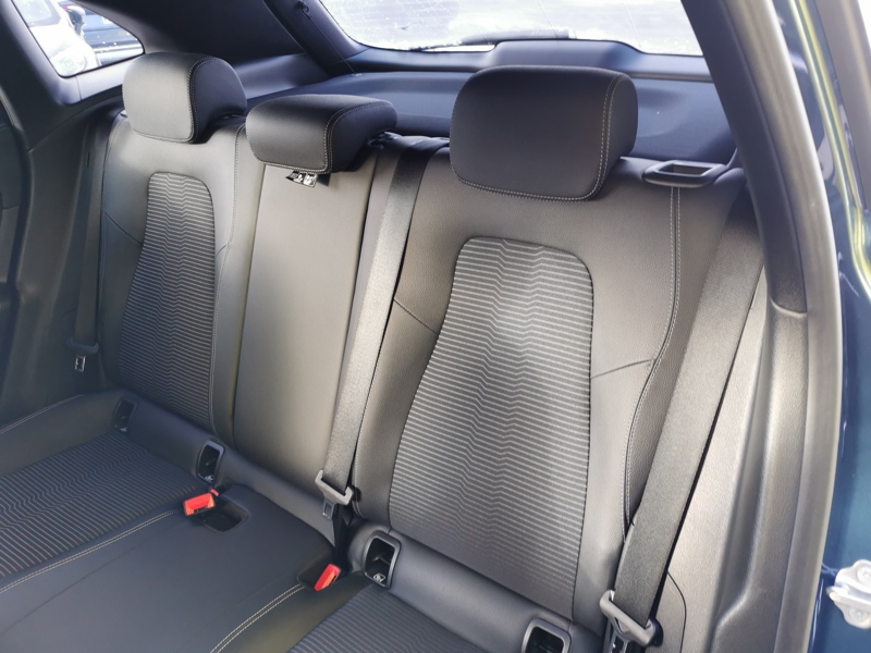 Image Mercedes-Benz GLA 250 e Business Line 8 G-DCT Pack Progressive Siège chauffant Bluetooth Gps Caméra Régulateur/Limiteu