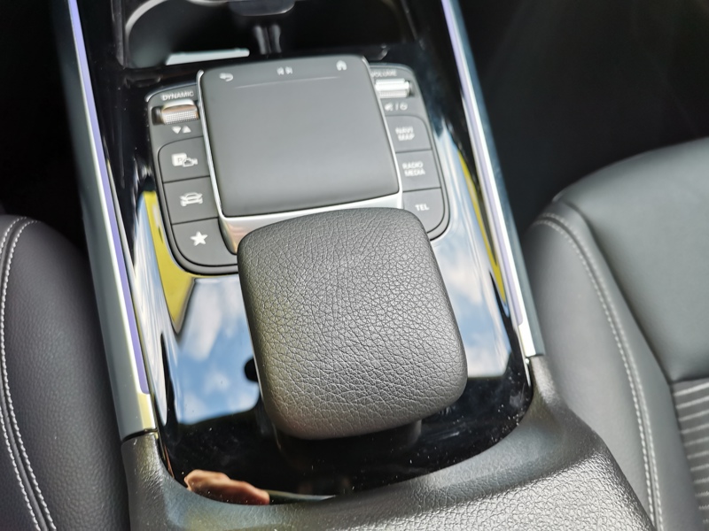 Image Mercedes-Benz GLA 250 e Business Line 8 G-DCT Pack Progressive Siège chauffant Bluetooth Gps Caméra Régulateur/Limiteu