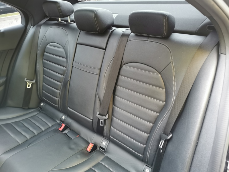 Image Mercedes-Benz CLASSE C BERLINE 350 e Berline Sportline Plug-in Hybrid Toit ouvrant Bluetooth Caméra 360 Clim Bi-zone Feux auto  