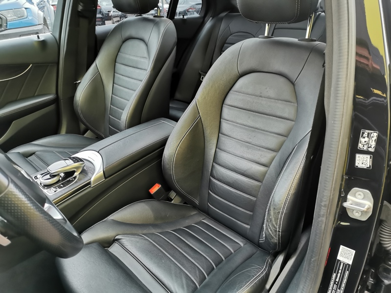 Image Mercedes-Benz CLASSE C BERLINE 350 e Berline Sportline Plug-in Hybrid Toit ouvrant Bluetooth Caméra 360 Clim Bi-zone Feux auto  