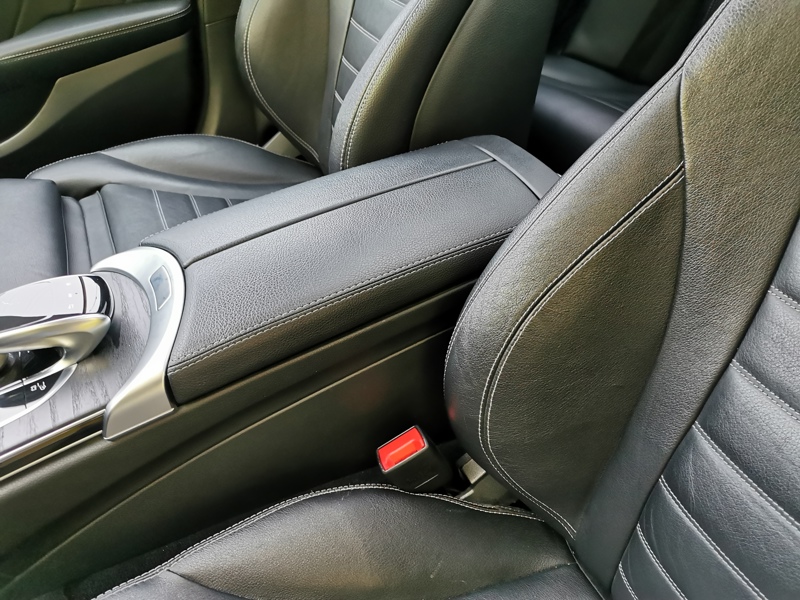 Image Mercedes-Benz CLASSE C BERLINE 350 e Berline Sportline Plug-in Hybrid Toit ouvrant Bluetooth Caméra 360 Clim Bi-zone Feux auto  