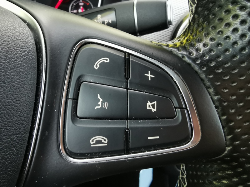 Image Mercedes-Benz CLASSE B 180 d Urban 110 ch BVA Gps Bluetooth Caméra Clim Bi-zone Feux auto 