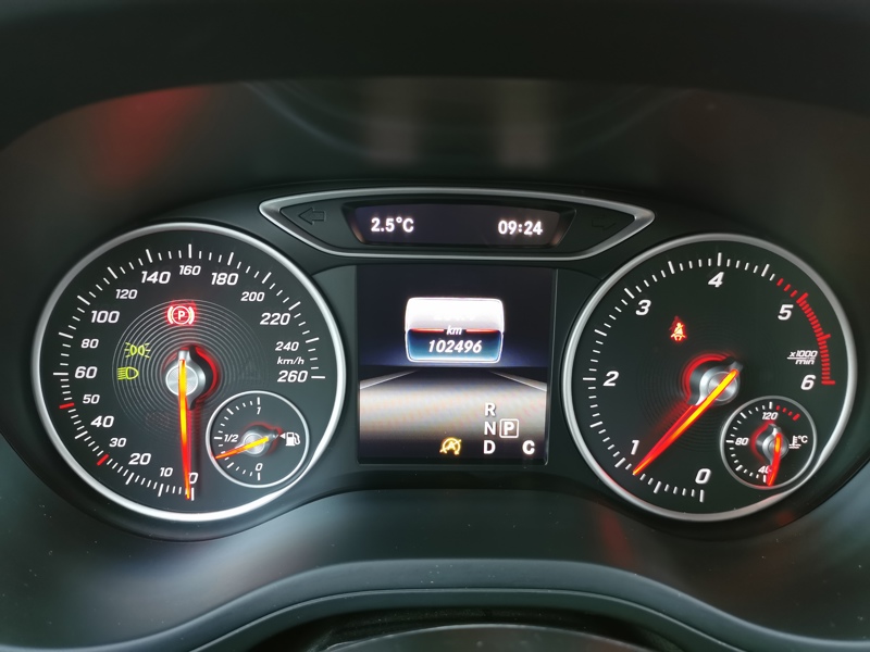 Image Mercedes-Benz CLASSE B 180 d Urban 110 ch BVA Gps Bluetooth Caméra Clim Bi-zone Feux auto 