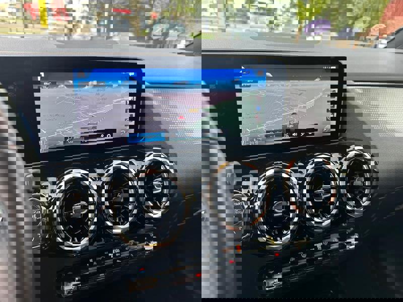 Image Mercedes-Benz CLASSE B 200 163 CH 7GDCT PROGRESSIVE LINE GPS   LEDS   REGULATEUR ET LIMITEUR CAMERA DE RECUL HISTORIQUE SAV MB