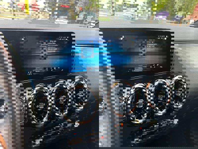 Image Mercedes-Benz CLASSE B 200 163 CH 7GDCT PROGRESSIVE LINE GPS   LEDS   REGULATEUR ET LIMITEUR CAMERA DE RECUL HISTORIQUE SAV MB