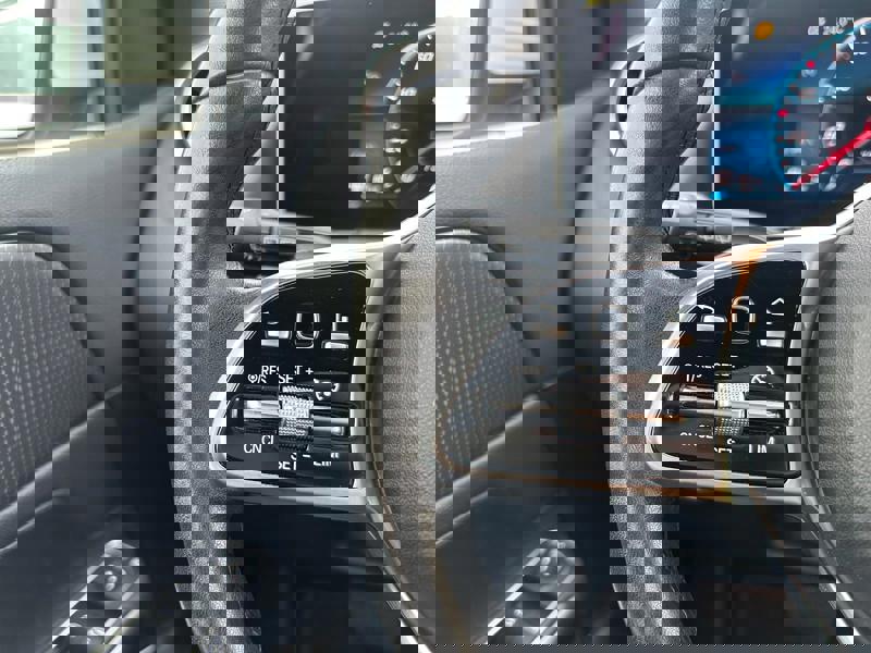 Image Mercedes-Benz CLASSE B 200 163 CH 7GDCT PROGRESSIVE LINE GPS   LEDS   REGULATEUR ET LIMITEUR CAMERA DE RECUL HISTORIQUE SAV MB