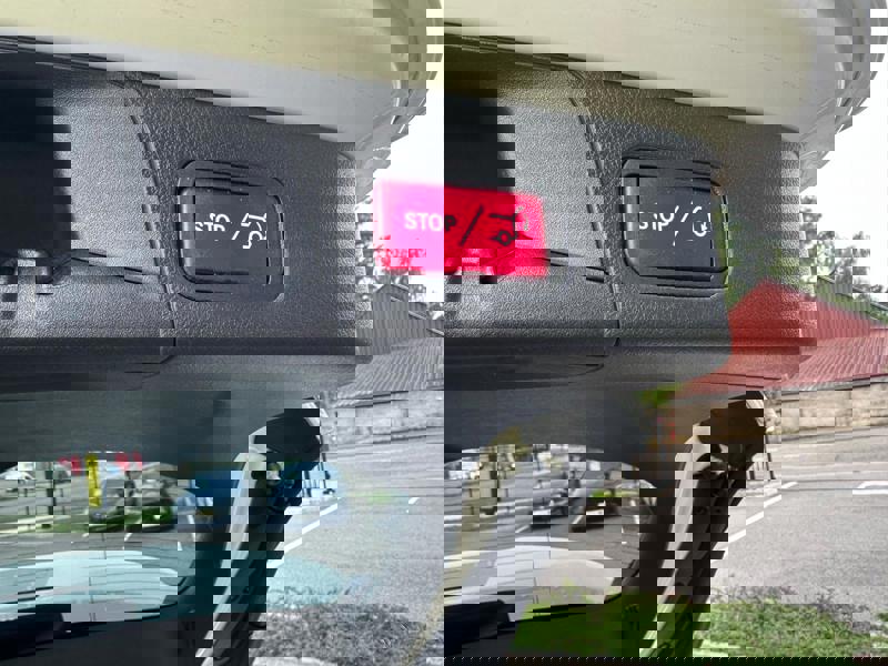 Image Mercedes-Benz CLASSE B 200 163 CH 7GDCT PROGRESSIVE LINE GPS   LEDS   REGULATEUR ET LIMITEUR CAMERA DE RECUL HISTORIQUE SAV MB