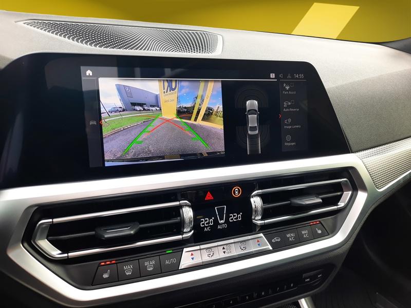 Image BMW SÉRIE 3 BERLINE 330 i xDrive M Sport BVA8 ATTELAGE HISTORIQUE BMW