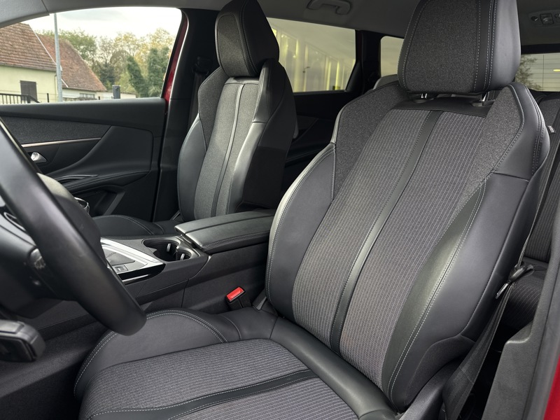 Image Peugeot 5008 ALLURE PACK 1.5 131 CH BM6 Camera de recul - Carplay - Android Auto Garantie 1 an 