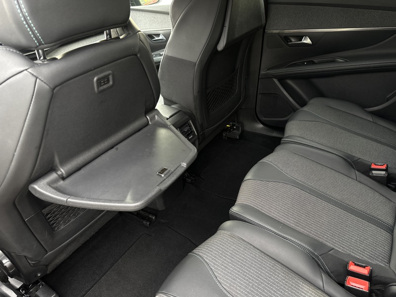 Image Peugeot 5008 ALLURE PACK 1.5 131 CH BM6 Camera de recul - Carplay - Android Auto Garantie 1 an 