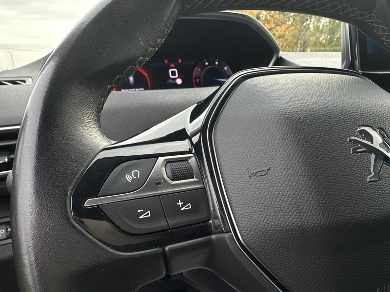 Image Peugeot 5008 ALLURE PACK 1.5 131 CH BM6 Camera de recul - Carplay - Android Auto Garantie 1 an 