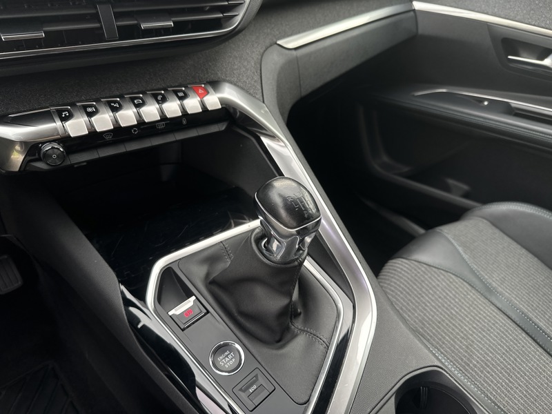 Image Peugeot 5008 ALLURE PACK 1.5 131 CH BM6 Camera de recul - Carplay - Android Auto Garantie 1 an 